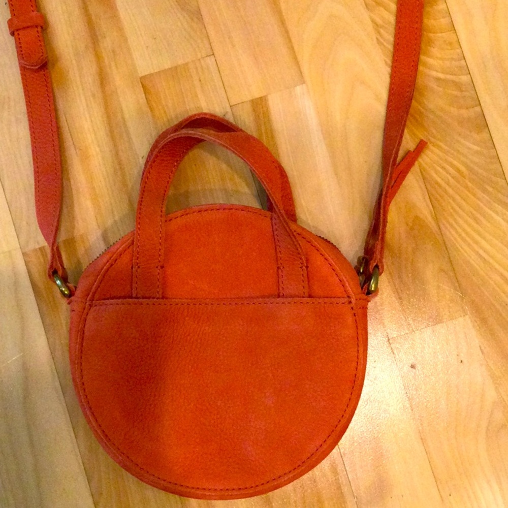 Madewell Swade Leather Adjustable Crossbody